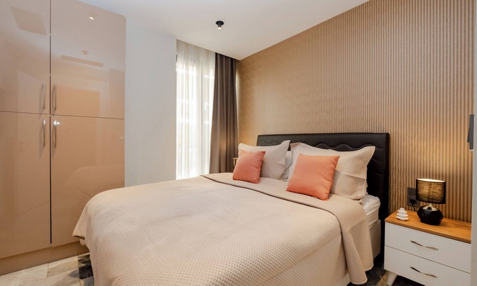 Cihangir Apartment | Charming 2-bedroom apartment with elevator in wonderful Istanbul with AC