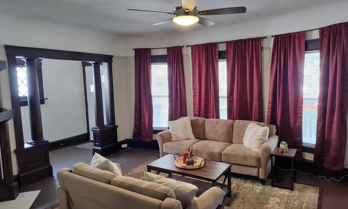 Cleveland Apartment | Charming 2-bedroom apartment with AC; near hospitals and Case Western