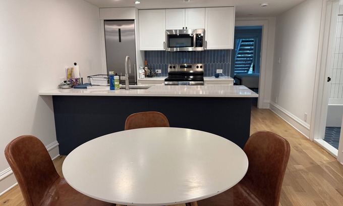 Bedford-Stuyvesant Apartment | Charming 2-bedroom apartment with WiFi, AC in lovely Brooklyn