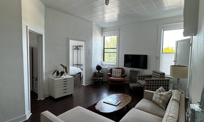 Chewelah Apartment | Charming 2-bedroom apartment in marvelous Chewelah with AC, WiFi