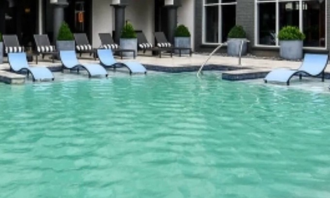 Lindridge-Martin Manor Apartment | Charming 2-bedroom apartment in Buckhead ! Very safe location, free parking n
