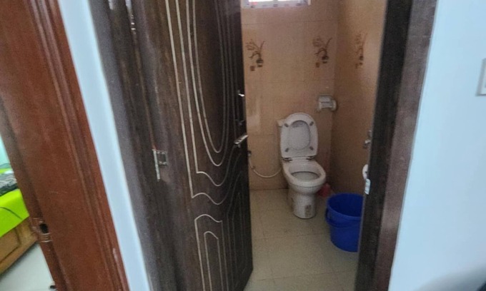 Basundhara Residential Area Apartment | Charming 2-bedroom Apartment with WiFi, AC in pleasant Bashundhara, Dhaka.