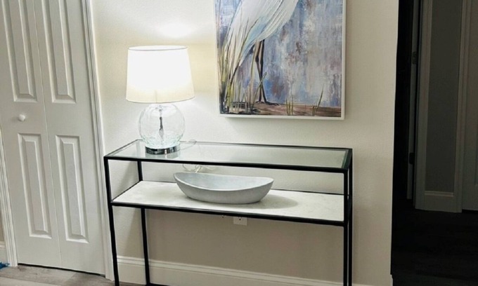 Iona Condo | Charming 2-bedroom condo with AC and WiFi in wonderful Fort Myers, FL