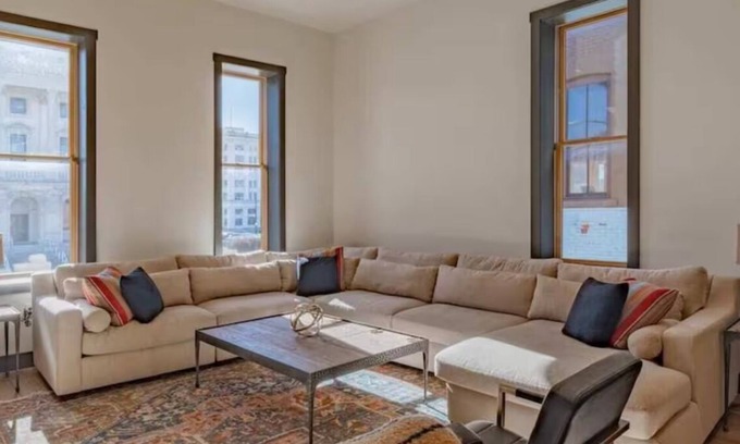 Marion Condo | Charming 2-bedroom condo in delightful Marion with AC, WiFi