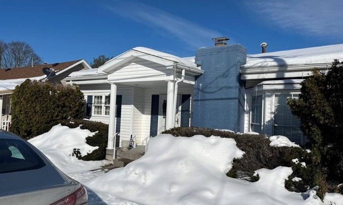 Buckhannon House | Charming 2-bedroom house with AC, WiFi in Buckhannon