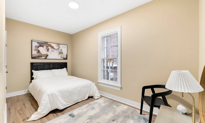 West Central House | Charming 2-bedroom house in Downtown Fort Wayne