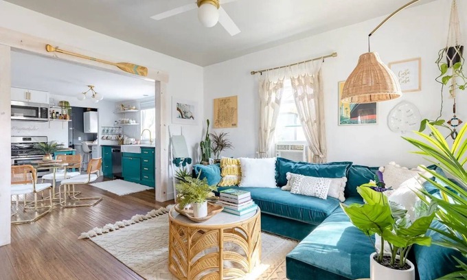 Belmont Heights House | Charming 2-bedroom House with Every Amenity in Quiet, Trendy Neighborhood