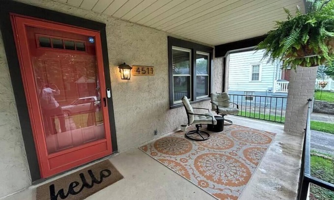Beechmont House | Charming 2-bedroom house in brilliant Louisville