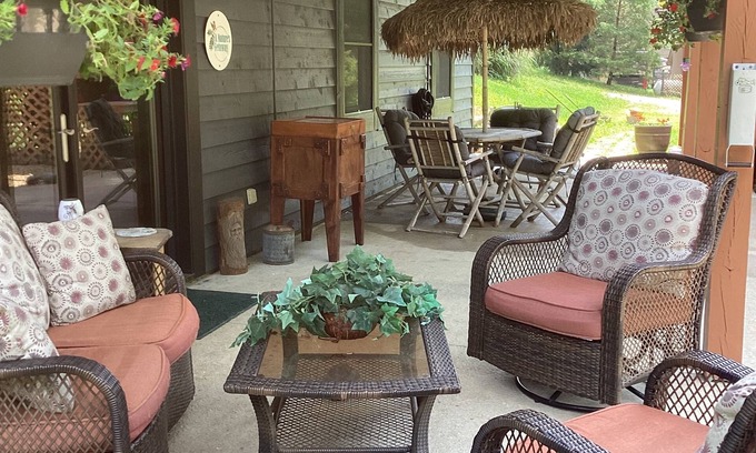 Gnaw Bone House | Charming 2-bedroom house in perfect Nashville! Close to town