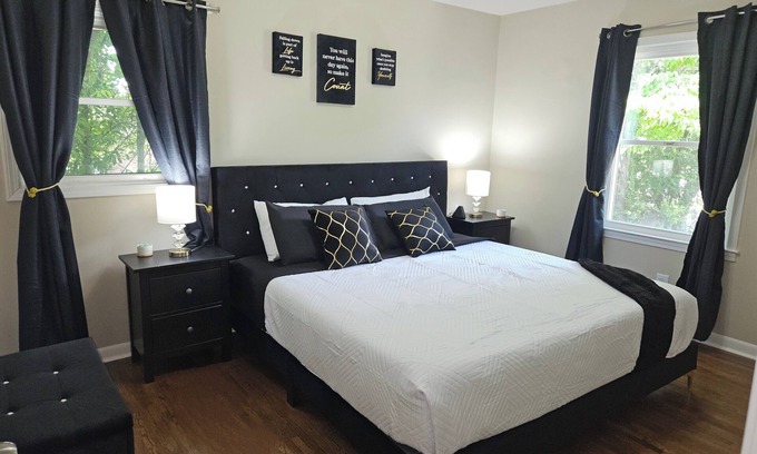 Dentsville House | Charming 2-bedroom house with WiFi, AC in enjoyable Columbia