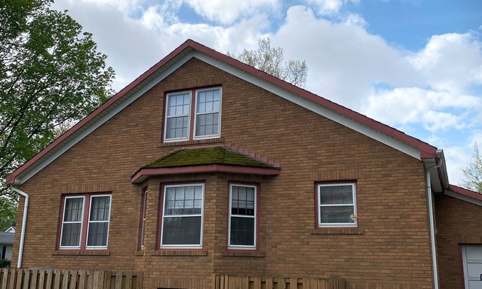 Fairbury House | Charming 2-bedroom house with WiFi, AC in fabulous Fairbury