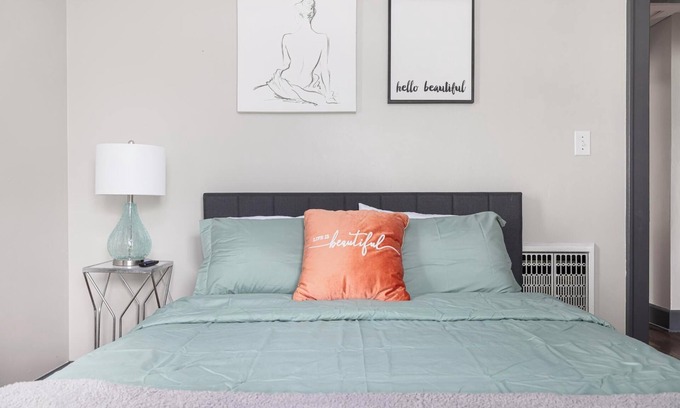 Bristol House | Charming 2-bedroom house with AC in beautiful Bristol