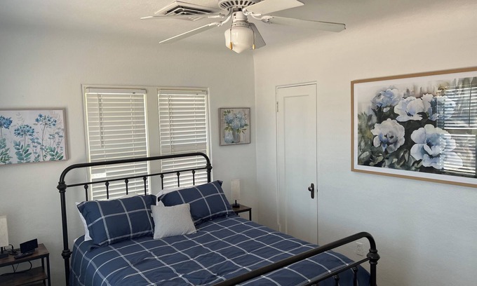 Safford House | Charming 2-bedroom house in Safford, AZ with AC, Wi-Fi