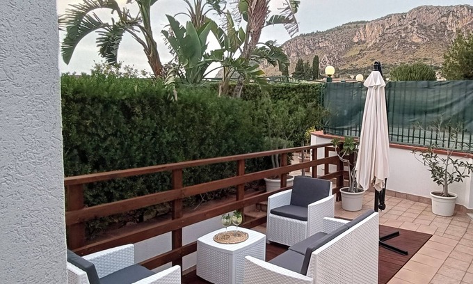 Aspra House | Charming 2-bedroom house in amazing Aspra