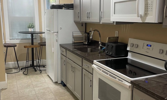 Dudley Square House | Charming 2-bedroom house in superb Boston with WiFi