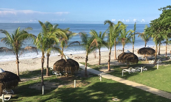 Punta Chame Condo | Charming 2-bedroom condo in perfect Punta Chame with AC Enjoy White Sands