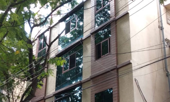 Hyderabad Apartment | Charming 2-bedroom pent house apartment with WiFi, AC in lovely AbidsHyderabad