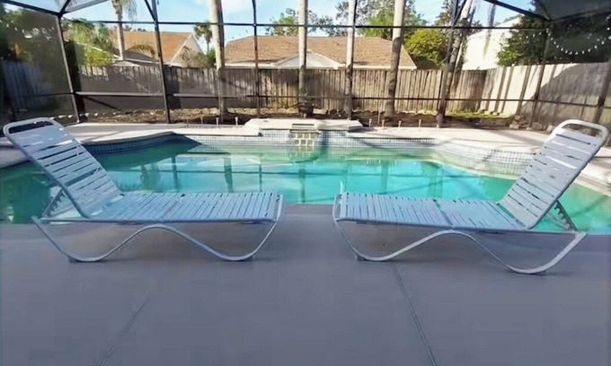 Orlando House | Charming 2-bedroom Retreat with Pool near UCF