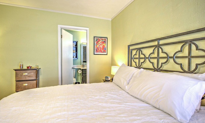 Menlo Park House | Charming 2-bedroom townhome in lovely Tucson near Mountains and downtown fun