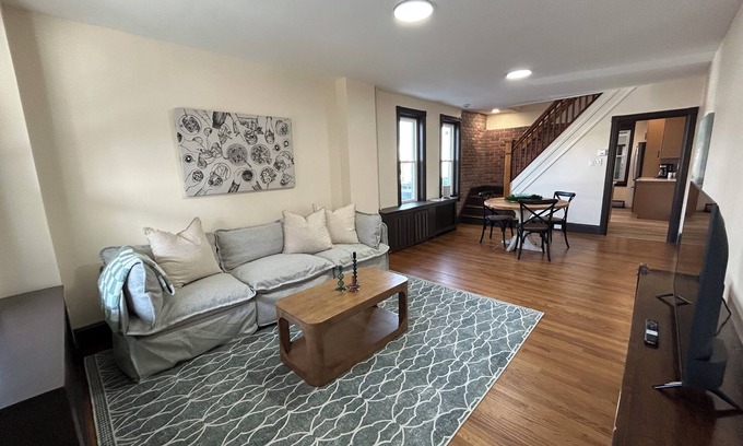 Phoenixville House | Charming 2-bedroom house Phoenixville