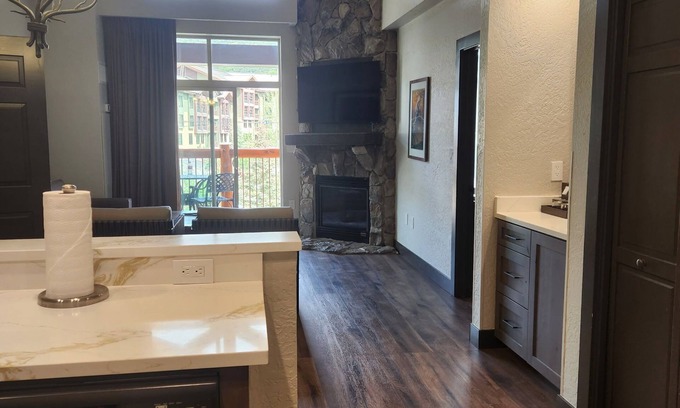 Park City Villa | Charming 2-bedroom villa with AC, fitness room in superb Park City