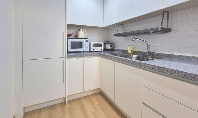Seogyo-dong Villa | Charming 2-bedroom villa with AC, WiFi in brilliant Mapo-gu