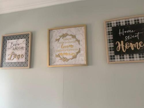 Lakeview Apartment | Charming 2 bedroom with Private Entrance