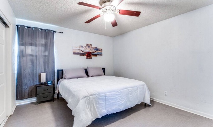 Fort Worth House | Charming 2BR Duplex | Mins to DT