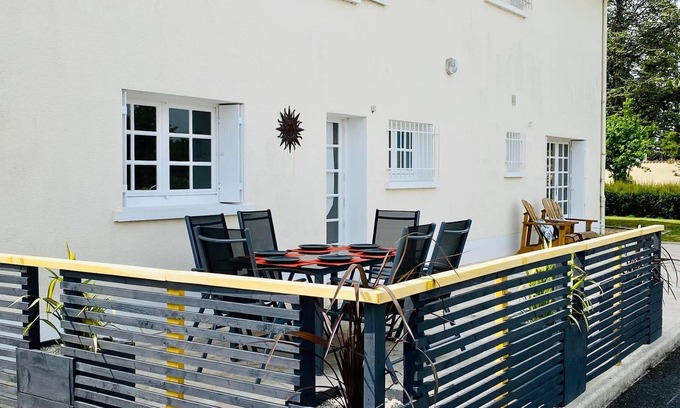 Couture-dArgenson House | Charming 3-bedroom house with WiFi in Couture-D’argenson