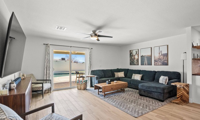 Lake Havasu City House | Charming 3-bedroom desert oasis with a pool!