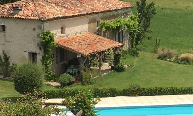 Saint-Quentin-de-Chalais House | Charming 3-bedroom house, wi-fi and pool. Disconnect in beautiful countryside.
