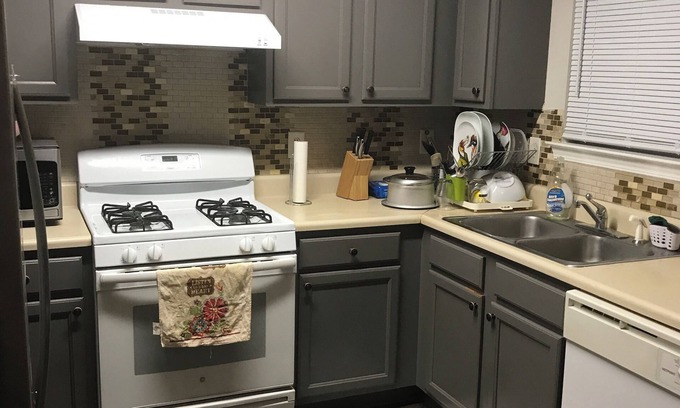 Lawrenceville House | Charming 3-bedroom with AC and WiFi in enjoyable Lawrenceville