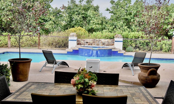 Valley Center Other | Charming 3-Bedroom Farmhouse at Hill Top with Pool, Sauna, Steam Room and more