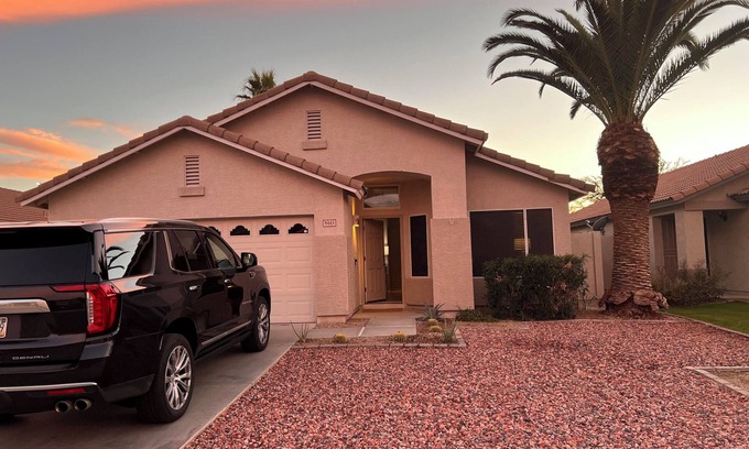 Fletcher Heights House | Charming 3-bedroom 2 full house in lovely Peoria with AC/Pool