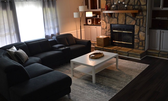 Elrod House | Charming 3-bedroom - 20 mins to campus