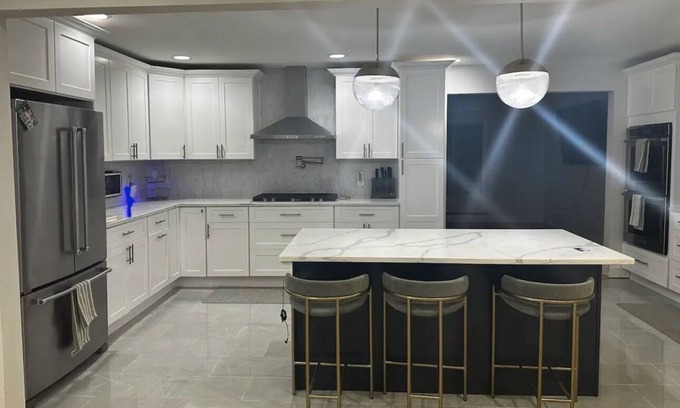 Fairfield House | Charming 3 Bedroom 3 Bathroom Just 30 Mins from NYC - Perfect VBRO Getaway