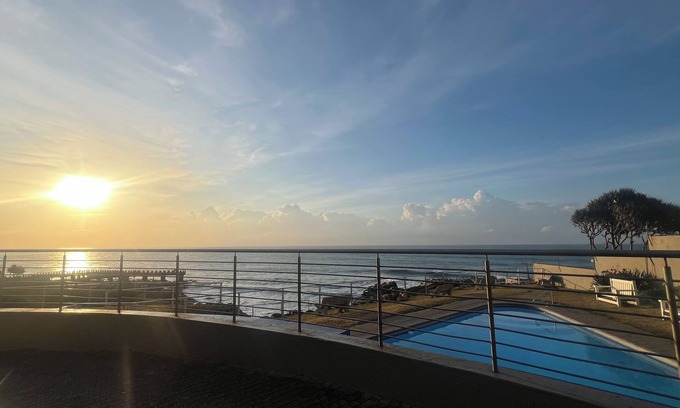 Margate Apartment | Charming 3-bedroom apartment with WiFi in Margate