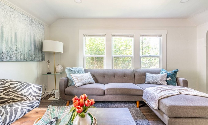 Columbia City House | Charming 3-Bedroom Craftsman Cottage Near Downtown Seattle & Light Rail