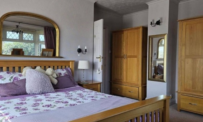 Worthing House | Charming 3- Bedroom Home in Worthing - Pet Friendly w/Private Garden & Parking