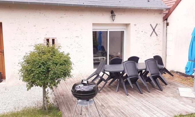 Monts House | Charming 3-bedroom gite in the heart of Touraine