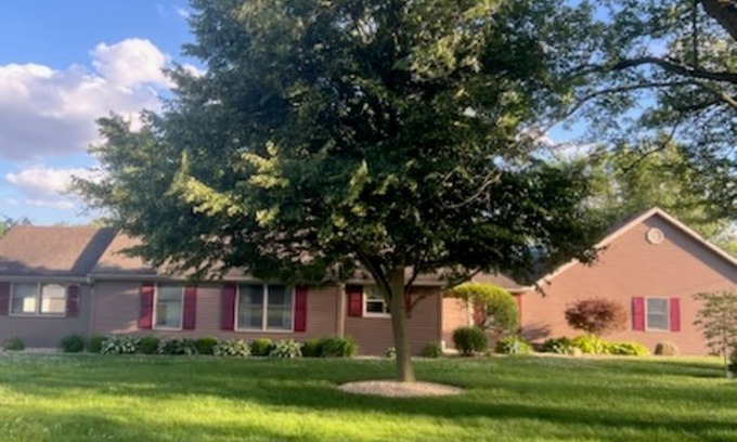 Greenville House | Charming 3-bedroom house in tranquil Greenville with WiFi, AC, and game room.