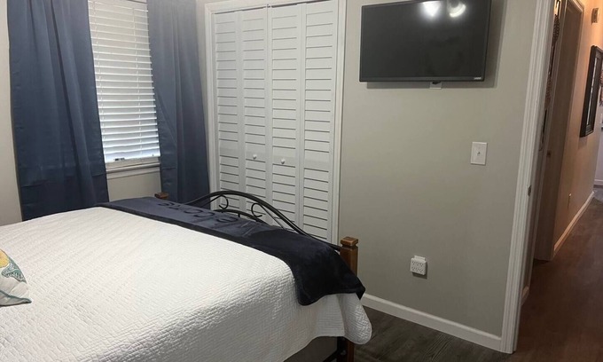 Brunswick House | Charming 3-bedroom house in the BEAUTIFUL Golden Isles nestled on Blythe Island