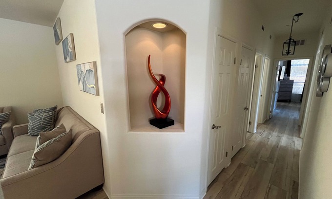 Fern Valley House | Charming 3-bedroom house in Idyllwild with WiFi and AC