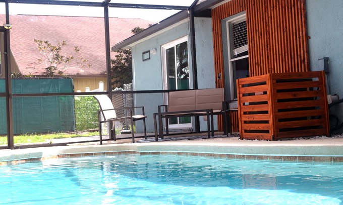 Mill Run House | Charming 3-bedroom house in Kissimmee - Private Pool, WiFi, AC, Great Location