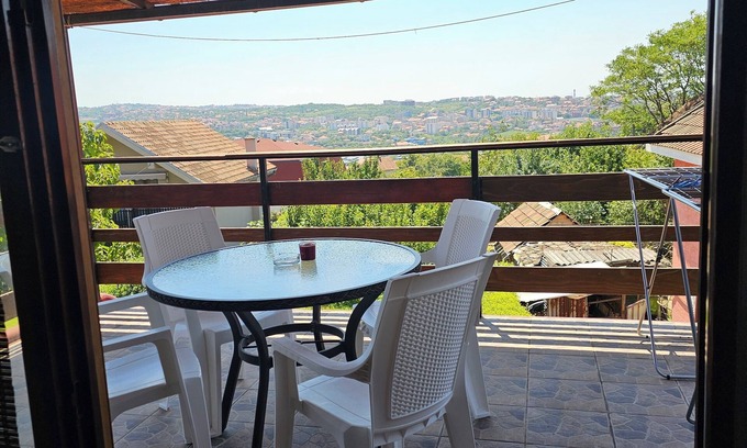 Zvezdara House | Charming 3-bedroom house with AC and WiFi in fabulous Beograd