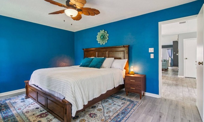 Kingwood House | Charming 3-bedroom house with WiFi, AC in fabulous Houston