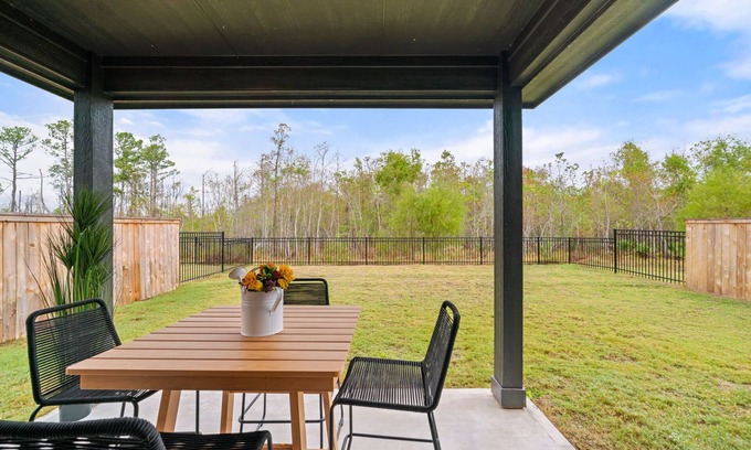 Conroe House | Charming 3-bedroom house in adorable Conroe with AC