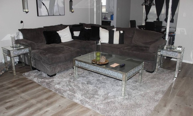 DeSoto House | Charming 3-bedroom house in peaceful DeSoto with WiFi and AC