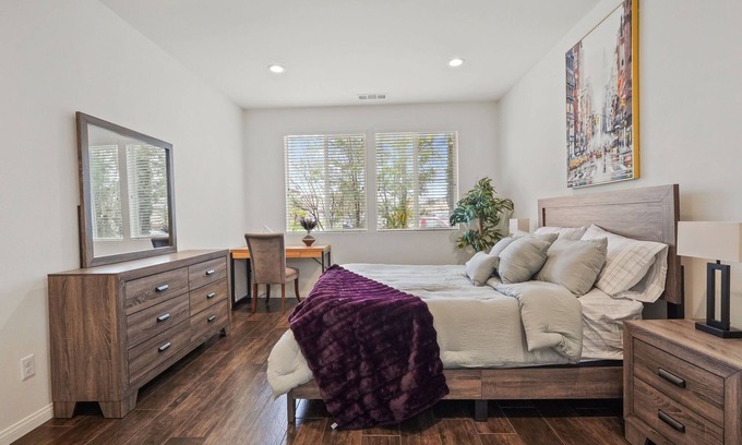 Orange House | Charming 3-bedroom house in Orange
