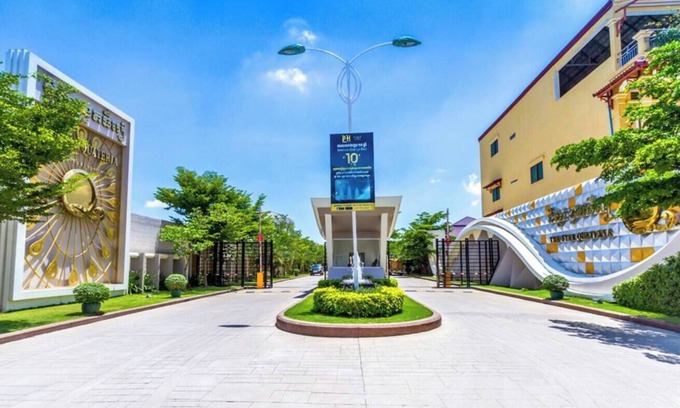 Ruessei Kaev House | Charming 3-bedroom townhome in enchanting Phnom Penh - Win Win Home